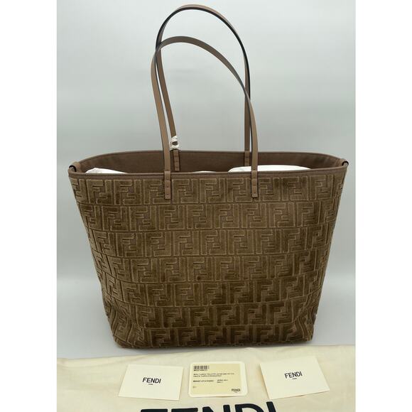 NEW FENDI ROLL LARGE LOGO FF CARRY ALL SHOPPER TOTE BAG NWT AUTHENTIC! - Picture 5 of 15